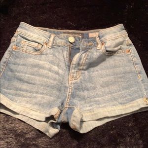 Aeropostale Size 00 High Waisted Shorty EUC